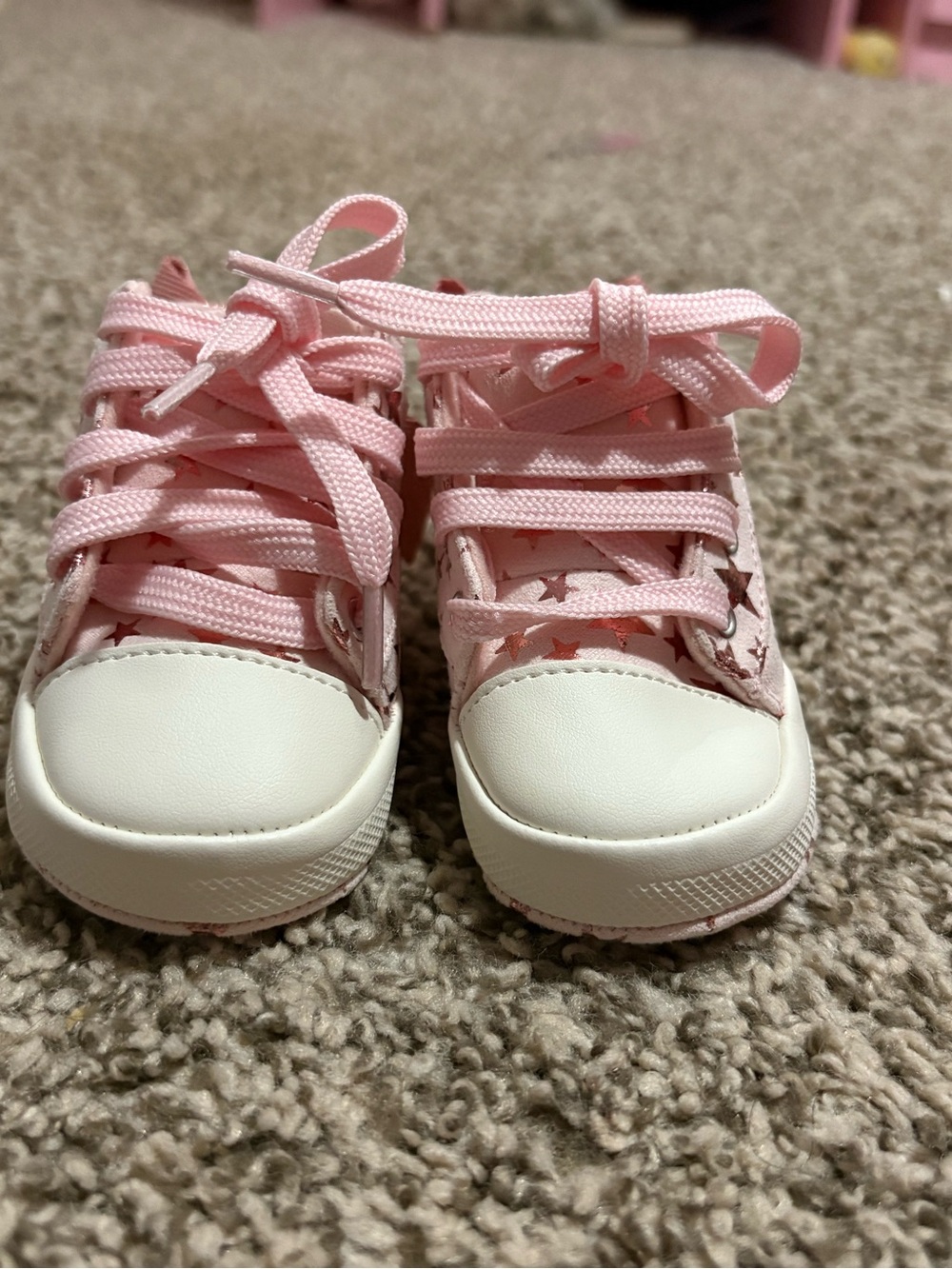 Kids Pink Star Lace-Up Sneakers